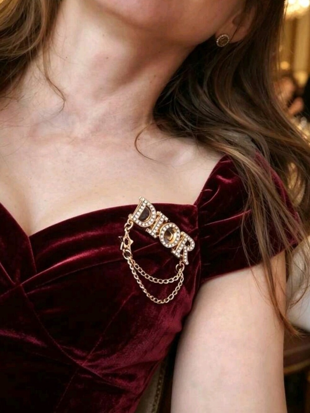 Luxury Style Brooch - Picture 8 of 8